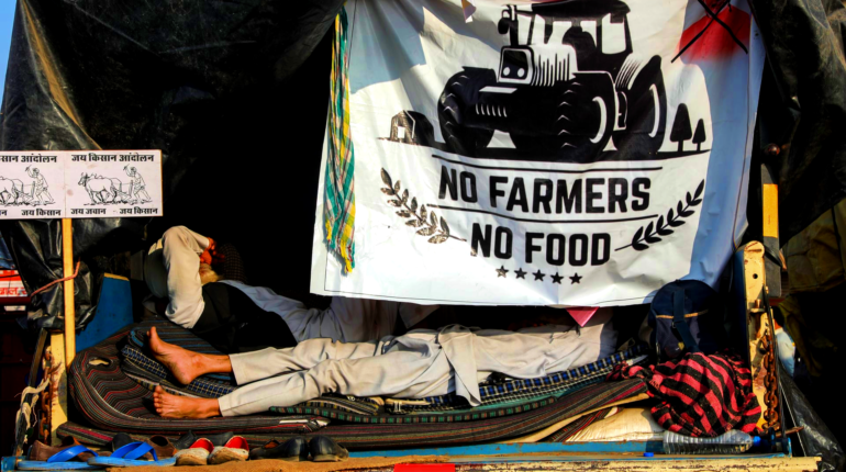 Indian farmers overwhelm the capital in record-breaking demonstrations