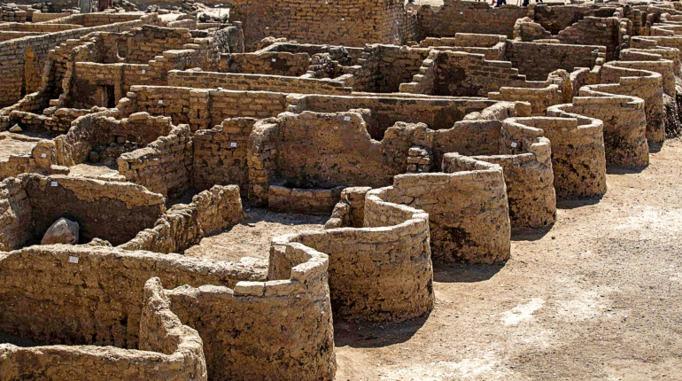 Archaeologists unearth ‘lost golden city’ in Egypt