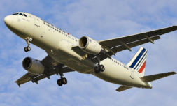 France bans short domestic flights as part of climate pledge