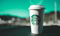 Starbucks to phase out its disposable cups entirely by 2025