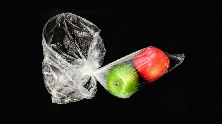New spray-on coating could replace plastic food wrapping