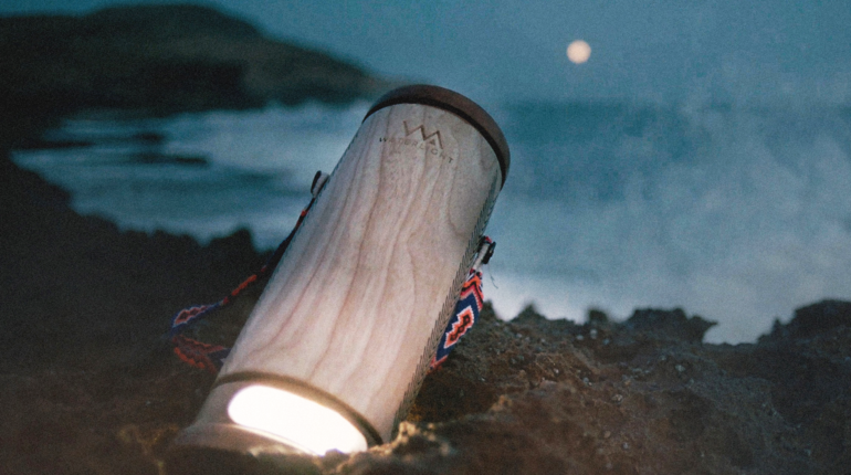 This new sustainable lamp uses water to generate light