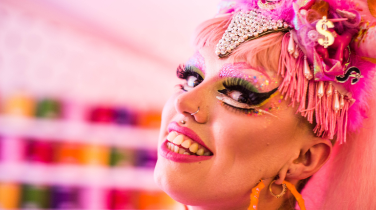 Right wing government in Tennessee attempts to criminalise drag