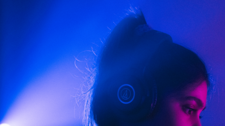 Loud listening habits risk hearing loss for 1 billion young people