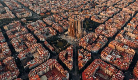 Could white paint help Barcelona cope with frequent heatwaves?