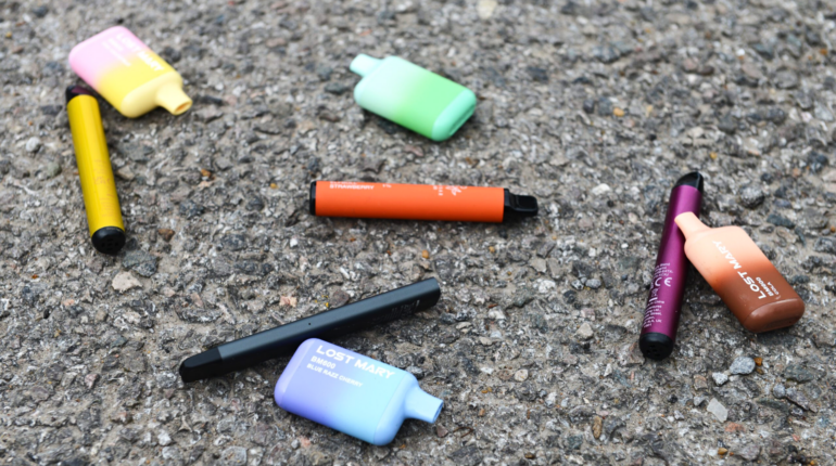 UK ministers set to ban single-use vapes over child addiction fears