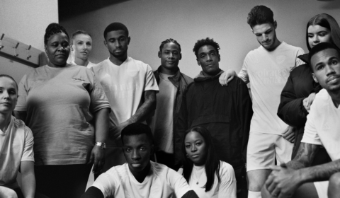 Arsenal’s all-white kit is fighting youth knife crime Arsenal’s all-white kit is fighting youth knife crime