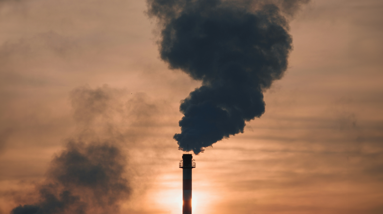 Experts warn two years left of carbon budget to meet 1.5C targets