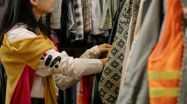 The paradox of vintage fashion hauls
