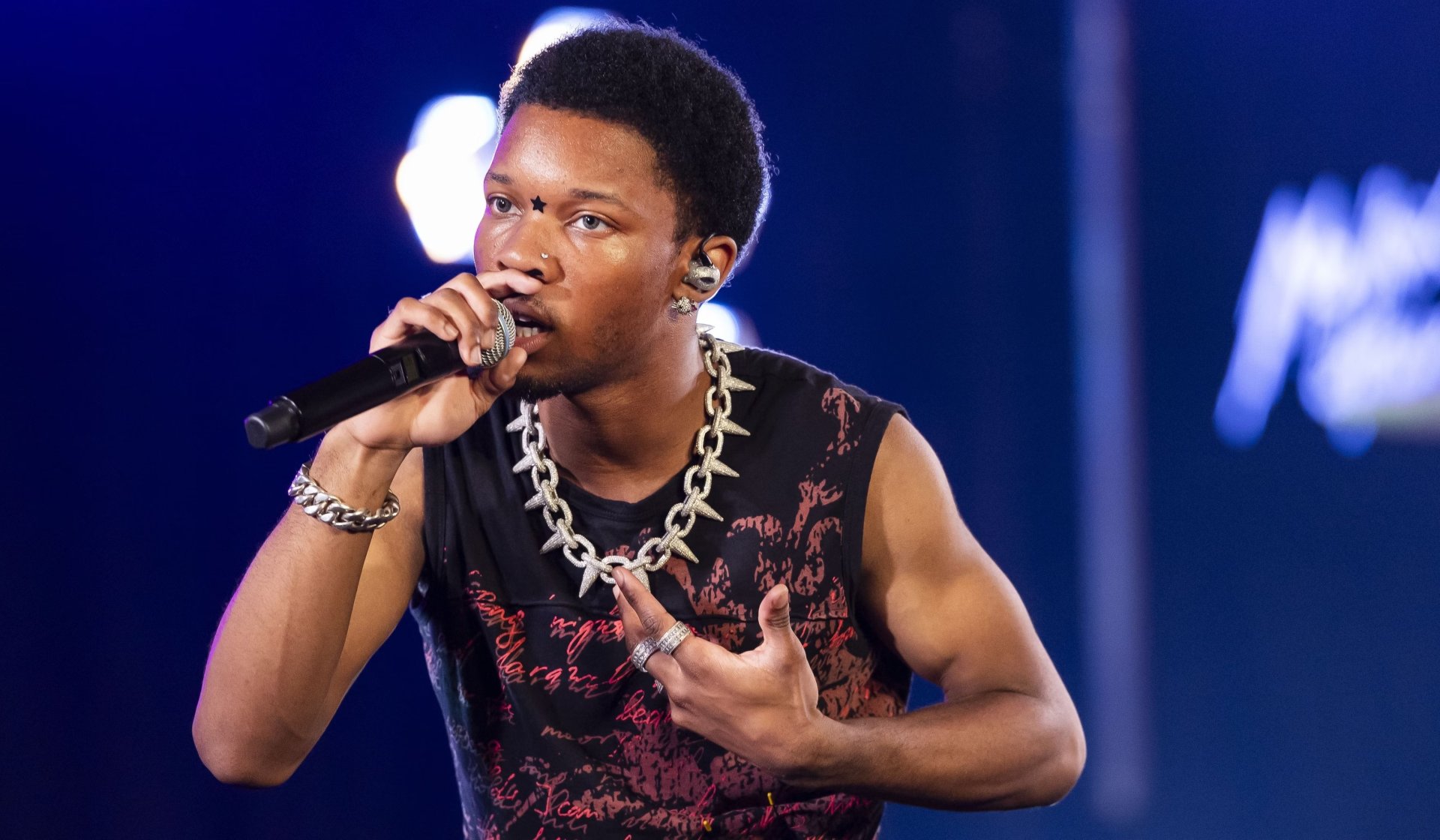 Gen Z TikTok star D4vd cancels tour after body found in car