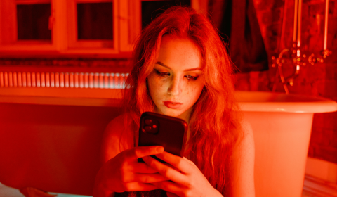 The UN warns that women face rising online abuse 