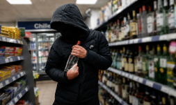 What the rise of UK shoplifting says about the nation’s economy