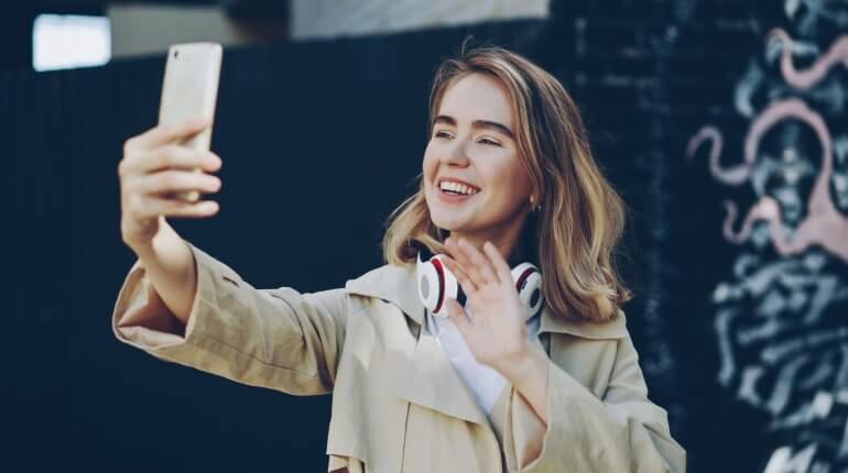 How research says Gen Z is redefining friendship online How research says Gen Z is redefining friendship online
